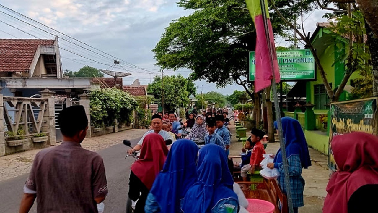 Berbagi Berkah: Acara Buka Bersama dan Bagi Takjil di MI AL HUDA Pandanarum 1