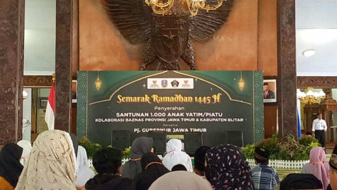 Berkah Ramadhan: Kolaborasi Pemkab Blitar dan Baznas Prov. Jatim Santuni 1.000 Anak Yatim