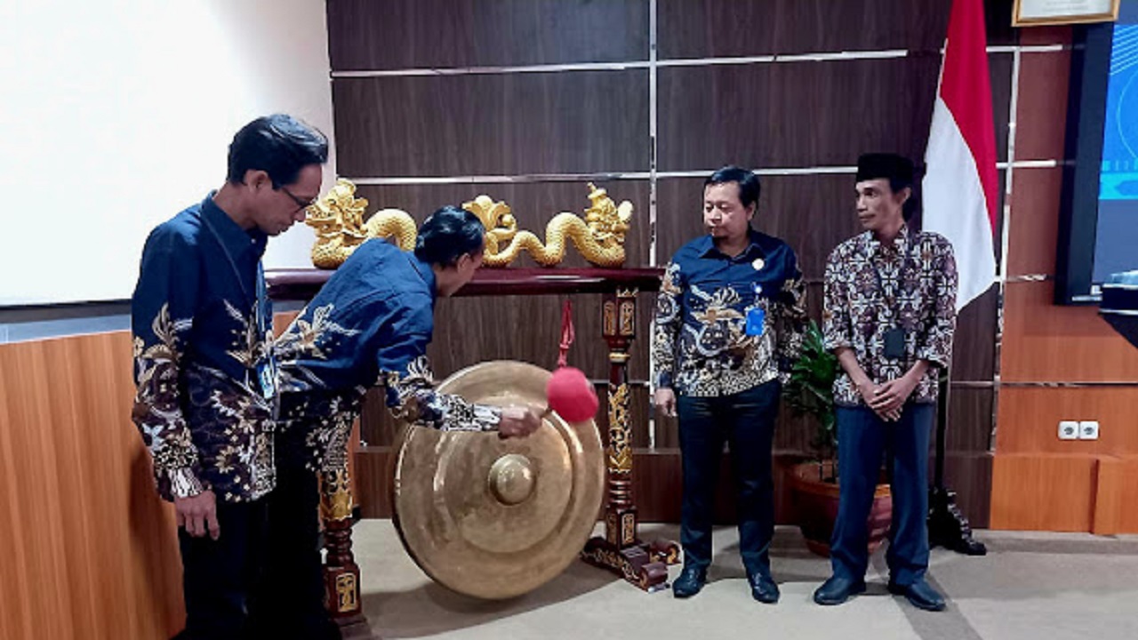 Kick-Off dan Sosialisasi E-Monev Keterbukaan Informasi Tahun 2024 di Jatim