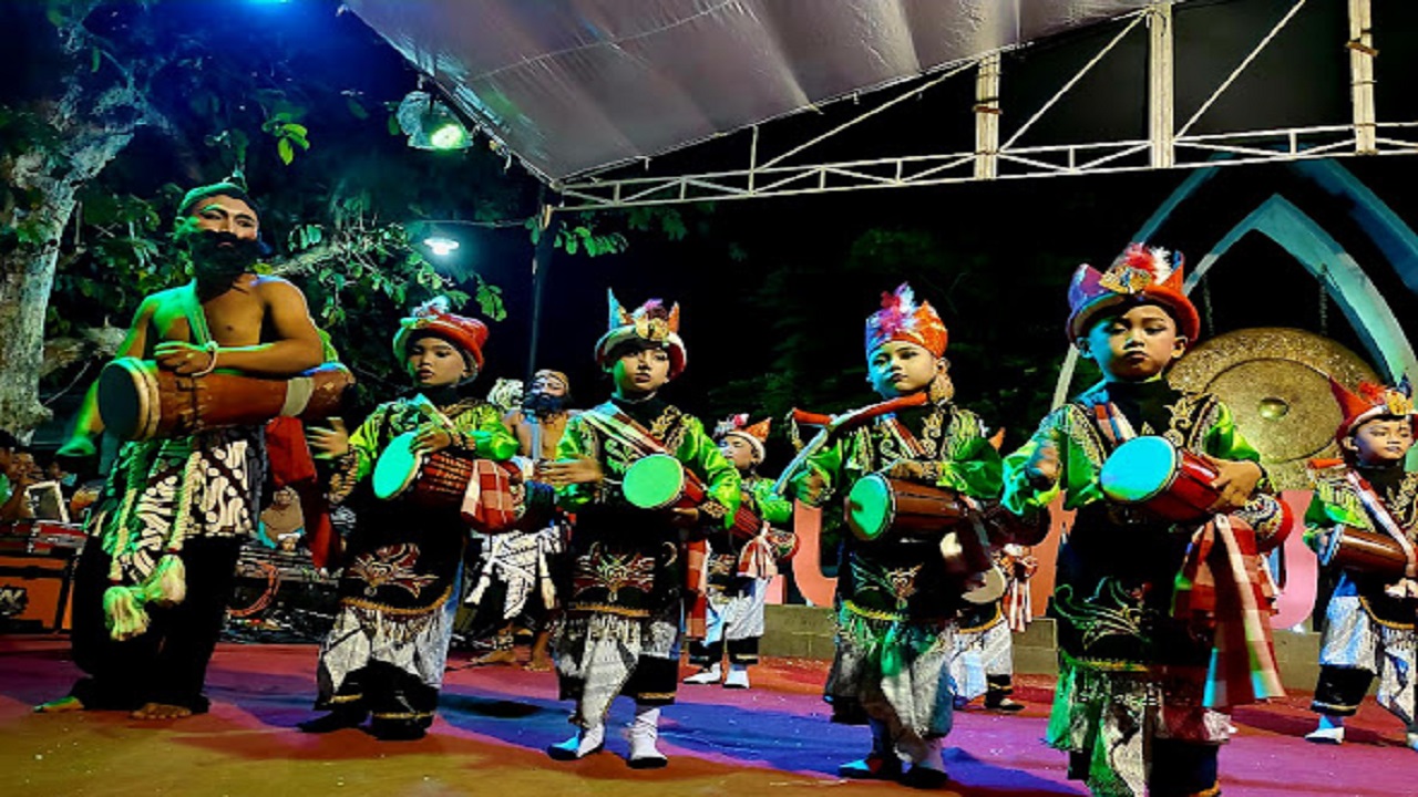 TK Alhidayah Kedungbunder 2 dan KB Cahaya Ilmu Gelar Wisuda dan Pentas Seni