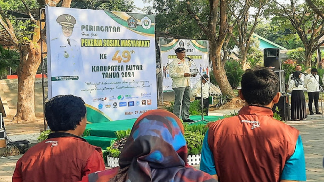 Semangat Gotong Royong Warnai HUT PSM Ke-49 di Blitar