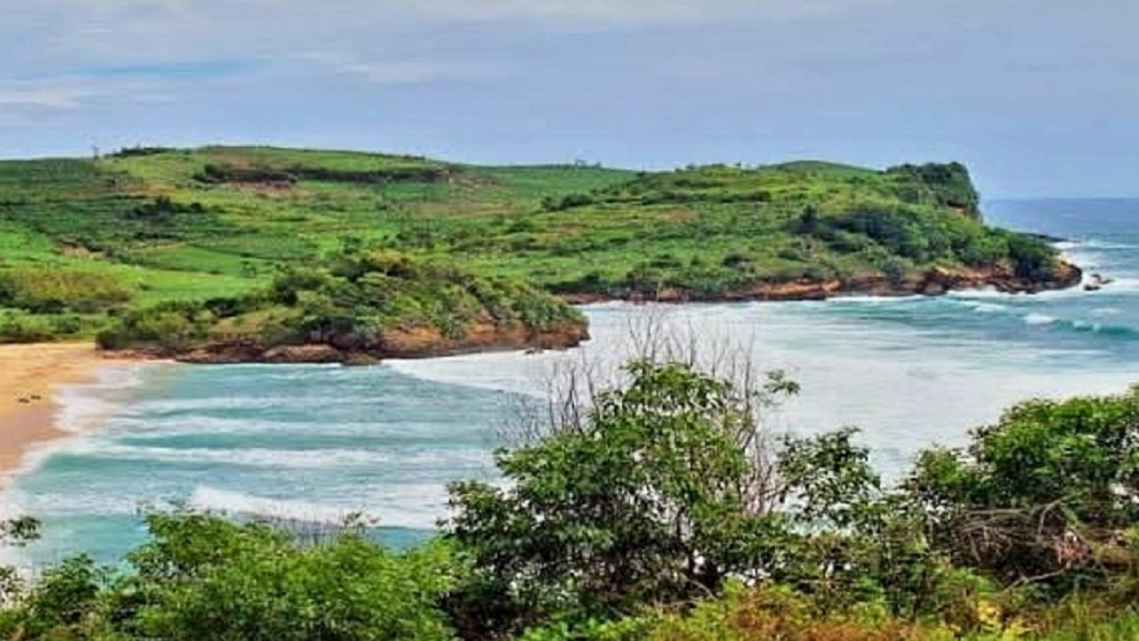 Wisata Alam Terbaik di Blitar yang Wajib Dikunjungi