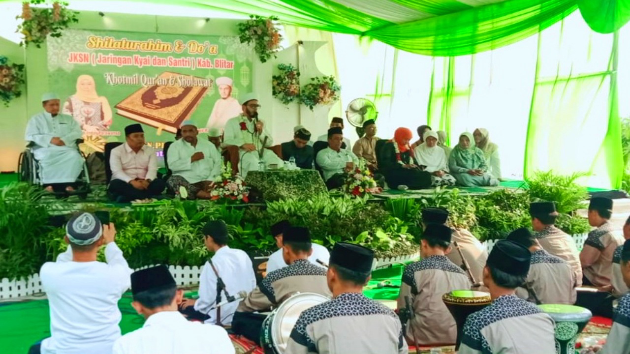 Silaturahmi dan Doa Bersama JKSN Blitar, Hadirkan Hj. Khofifah dan Sayyid Muhammad Al Jailani