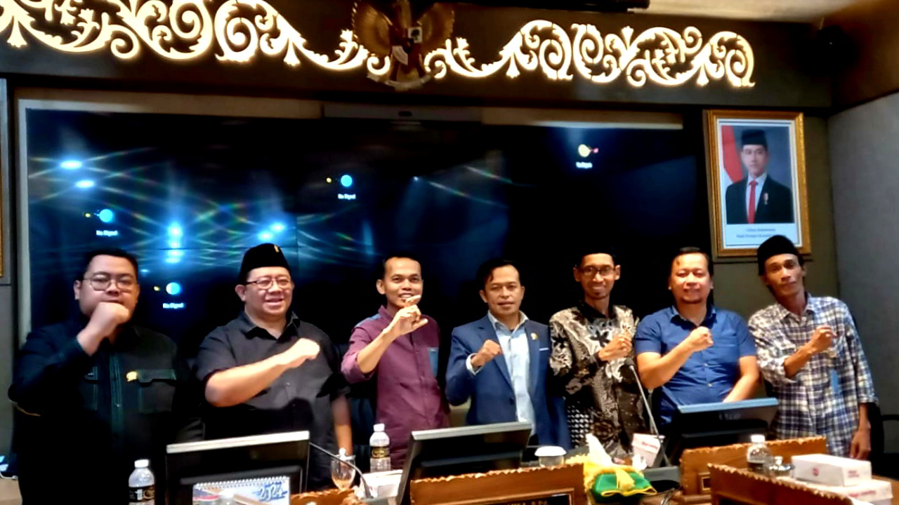 Pimpinan KPK Sampaikan Pidato Kunci di Malam Anugerah Keterbukaan Informasi Jatim 2024