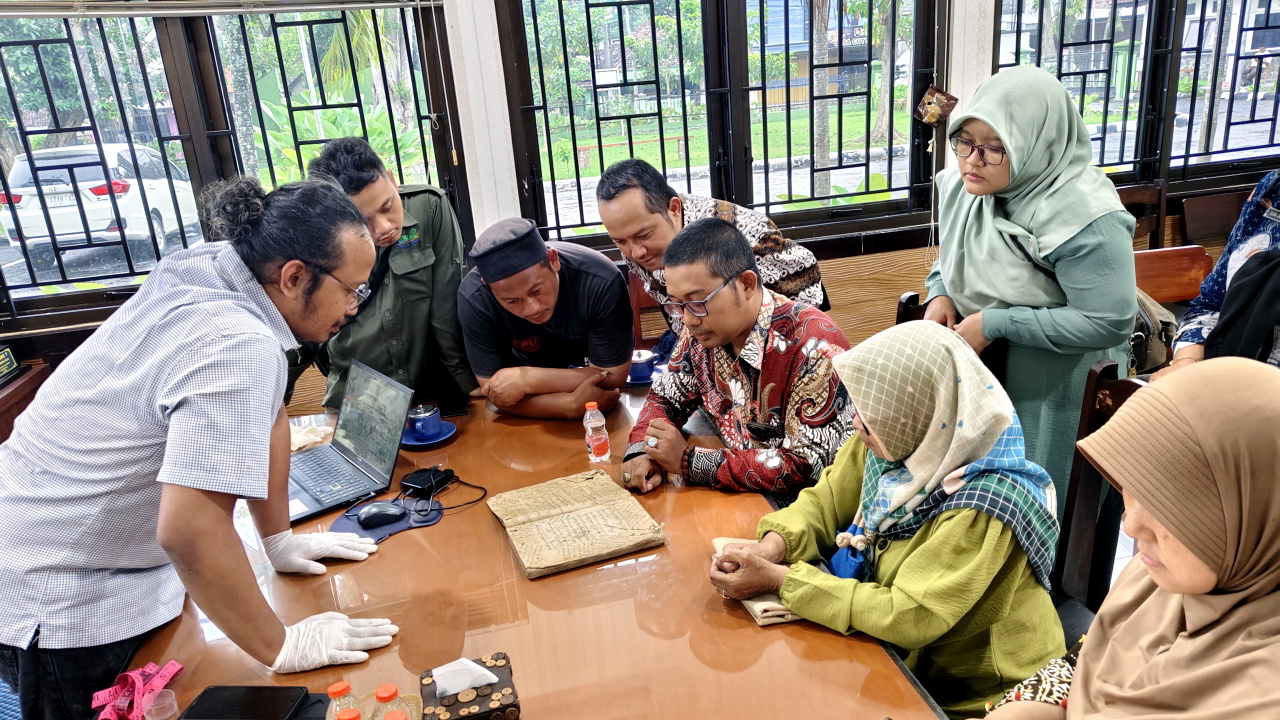 Verifikasi Naskah Kuno